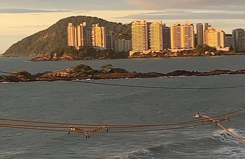 Morro do Maluf Apartment | Seafront 4-Bedroom Apartment in Beautiful Guarujá