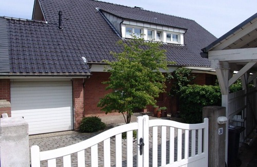 Solingen Apartment | Prime Location Hotel Between Cologne and Düsseldorf