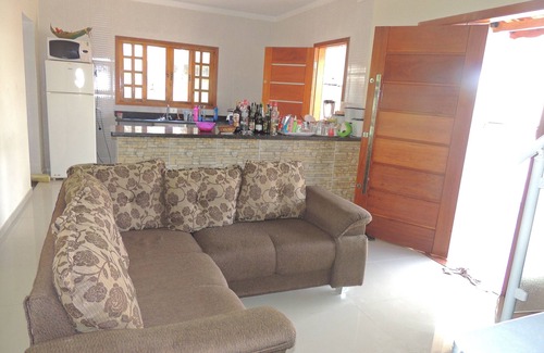 Balneario Gaivotas House | Experience Comfort Just Steps from Itanhaém's Beautiful Beach