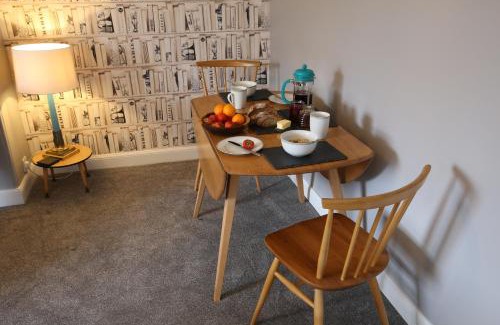 Boat of Garten Apartment | Discover High Terrace Apartment - Guest Rated 10/10