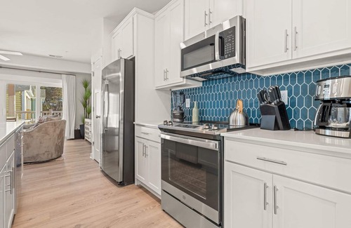Bermuda Bay House | Oceanfront High Tide 2 Bedroom at Cambridge Reserve