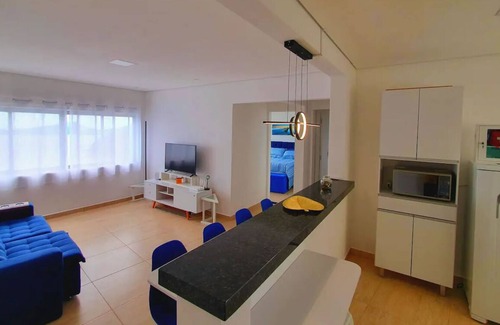 Porchat Island Apartment | Elevated Views & Comfort on Porchat Island for Your Stay