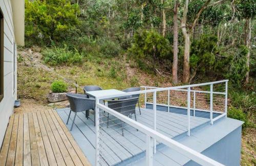 Eaglehawk Neck House | High View House - Views over Pirates Bay