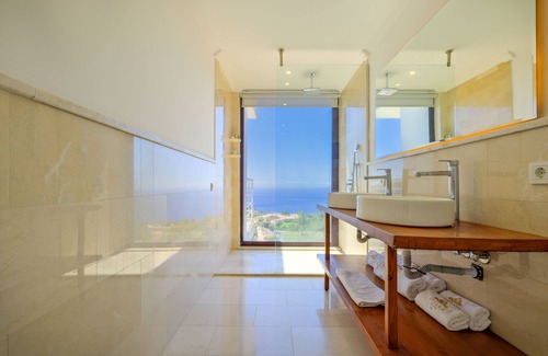 Uzunyurt Hotel | Elevate Your Stay at Highclere Hotel and Spa - Rated 9.4/10