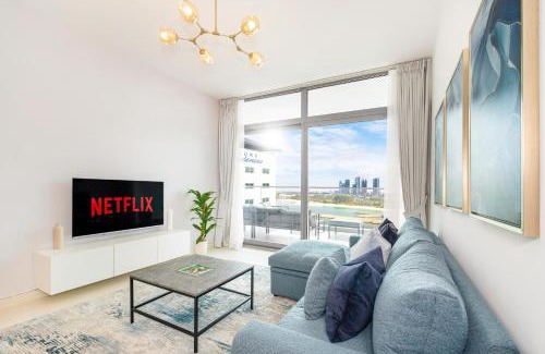Palm Jumeirah Apartment | Highend Azure Stay Palm Jumeirah