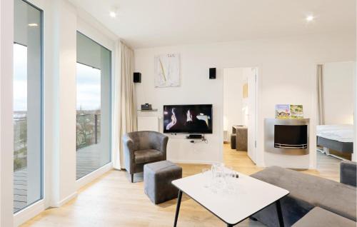 Alt-Travemunde/Ronnau Apartment | Family-Friendly 3 Bedroom Apartment in Lübeck Travemünde