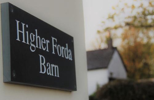 Holsworthy House | Experience Luxury at Higher Forda: Pet & Child Friendly Stay