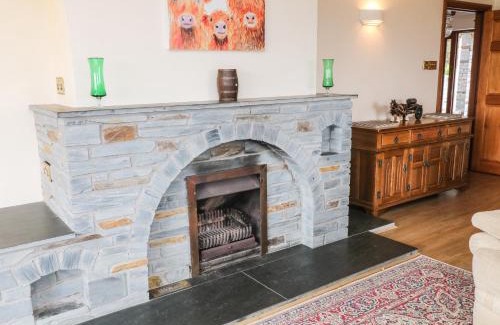 Launceston House | Discover Higher Kernick Farm: 4-Star Pet-Friendly Retreat
