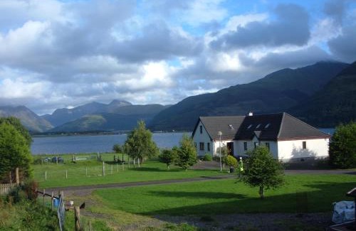 Onich Bed & Breakfast | Exceptional Highland Croft B&B with Ocean View Amenities