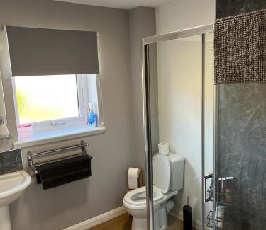 Lairg House | Guest Rated 10/10: Family-Friendly Highland Holiday Lets