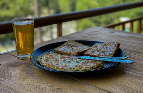 Kasol House | Highland Spirit: Family and Pet-Friendly Retreat