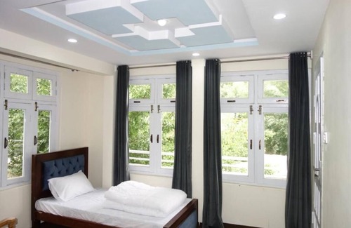 Skardu Hotel | Family-Friendly Highland View in Skardu with Breakfast