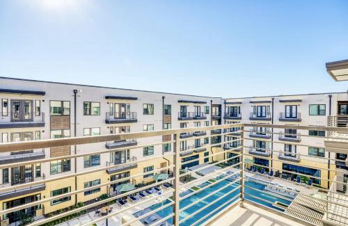 Highland Apartment | Highlands 2BR with Pool & Gym in Prime ATX Location