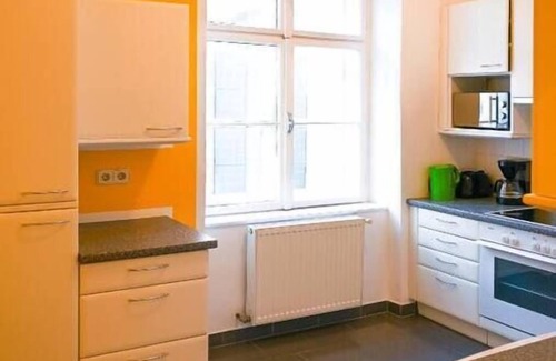 Innere Stadt Apartment | Accessible Haven at Highlight Apartment Hofburg
