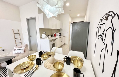 Petaling Jaya Apartment | Cozy HighPark Suite Kelana Jaya with Pool & Breakfast