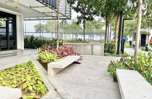 Petaling Jaya Apartment | Cozy HighPark Suite Kelana Jaya with Pool & Breakfast