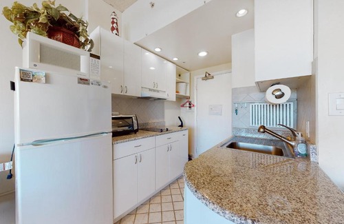 North Ocean City Hotel | Seaside Retreat at Highpoint North M1 with Ocean Views