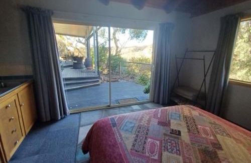 Gemmells Bed & Breakfast | Rural Retreat at HighRoost Bed & Breakfast - Guest Rated 9.6
