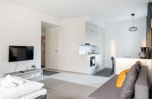 Vantaa Apartment | Pet-Friendly Hiisi Homes Vantaa Kaivoksela with Breakfast