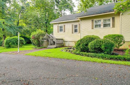 Burgaw Apartment | Charming Burgaw Apartment with Deck Near the River