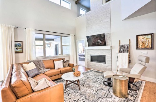 Grand Elk Ranch House | Inviting Granby Home with Hot Tub, Perfect for Outdoor Fun!