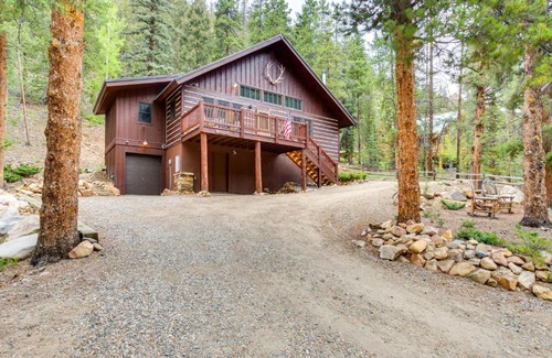 Almont House | Adventure Awaits: Hike and Bike Near Crested Butte