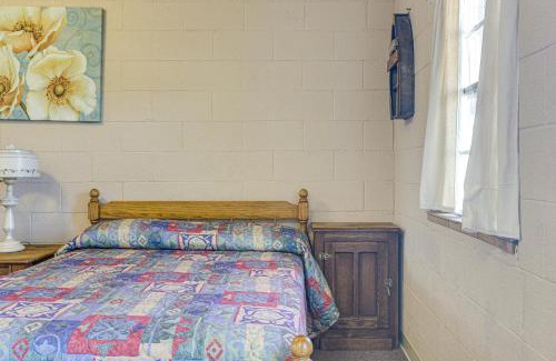 Lake Whitney Apartment | Hike, Fish and More Quaint Lake Whitney Retreat