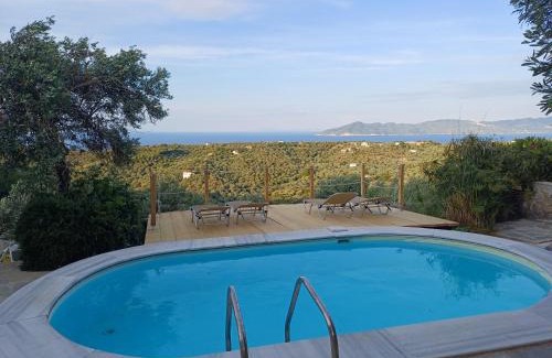 Skiathos Villa | Discover the Hikers Studio: Oceanfront Views & Family-Friendly