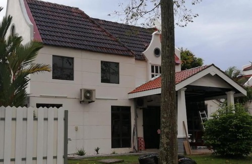 Alor Gajah Villa | Experience Hilal Sofia 933Villa: Family-Friendly Resort