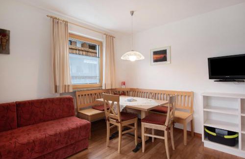 Santa Maddalena Apartment | Pet-Friendly Hilber App Furchetta: Family-Ready Retreat