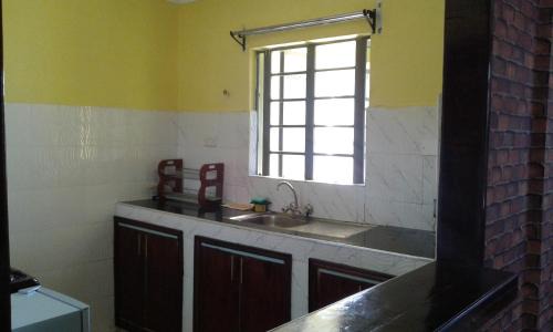 Kisumu Apartment | Hilda Blooms: Pet-Friendly Getaway with Great Breakfast