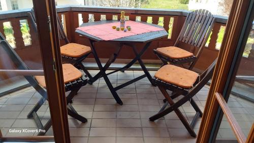 Weisel Apartment | Hildes Nest: Pet and Child Friendly Getaway Rated 9.4/10