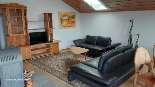 Weisel Apartment | Hildes Nest: Pet and Child Friendly Getaway Rated 9.4/10