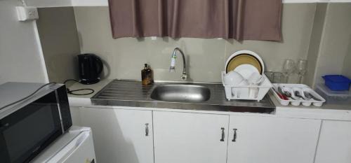 Suva Cabin | Hill Bottom Accommodation Flat 1