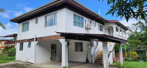 Suva Cabin | Hill Bottom Accommodation Flat 1