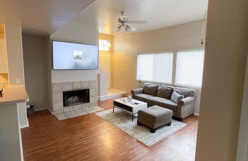 San Marcos House | Relax in Hill Country Haven: Family & Pet-Friendly Retreat