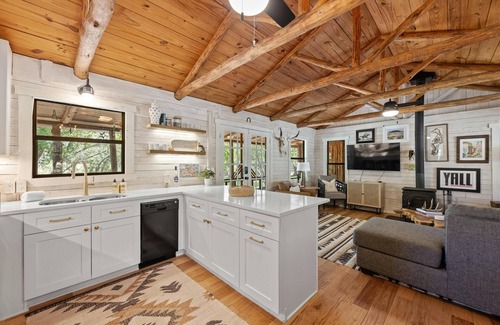 Dripping Springs House | Hill Country Paradise | 25 Acres w/Creek, Near Wineries & Pet Friendly!