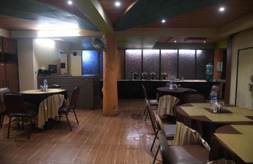 Lonavala Hotel | Relax at Hill Forest Resort with Ocean View & Pool Access