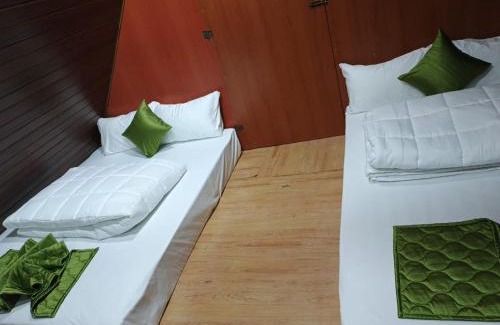 Yelagiri Hotel | Hill Forrest Resort By Sky Inn