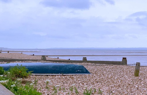 Hill Head House | Inviting Hill Head Hideaway: Pet & Child Friendly Escape