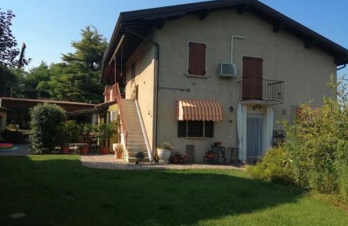 Lonato del Garda Apartment | Pet-Friendly Hill House: Rated 9.6/10 by Guests