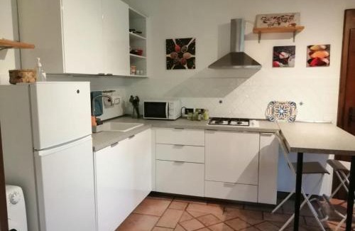 Lonato del Garda Apartment | Pet-Friendly Hill House: Rated 9.6/10 by Guests