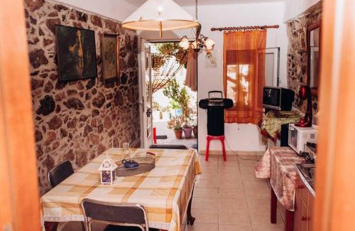 Sitia Apartment | Hill House Sandali 2: Guest Rated 9.6, Family Friendly Stay