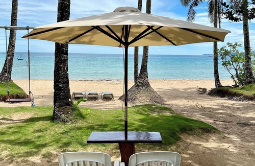Cabayugan Cottage | Seaside Retreat at Hill Myna Beach Cottages - Pet Friendly