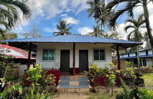 Cabayugan Cottage | Seaside Retreat at Hill Myna Beach Cottages - Pet Friendly