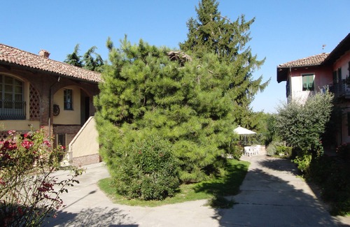 Guarene Apartment | Romantic Hill of Alba: Historic Home with Pool & Spa