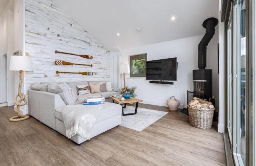 Low Newton Other | Hill Of Oaks: Eco-Friendly Retreat with Top Amenities