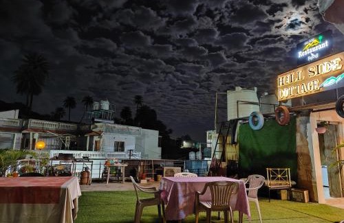 Mount Abu Hotel | Tranquil Hill Side Cottage in Scenic Mount Abu