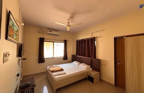 Hudco Colony House | Hill Side Family Guest House