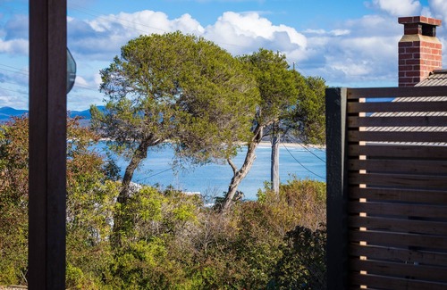 Merimbula Apartment | Hill St Studio - 2+ nights
